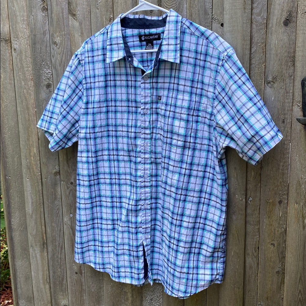 Men’s Rocawear Blue and Green short sleeve Checkered Shirt size 2XL